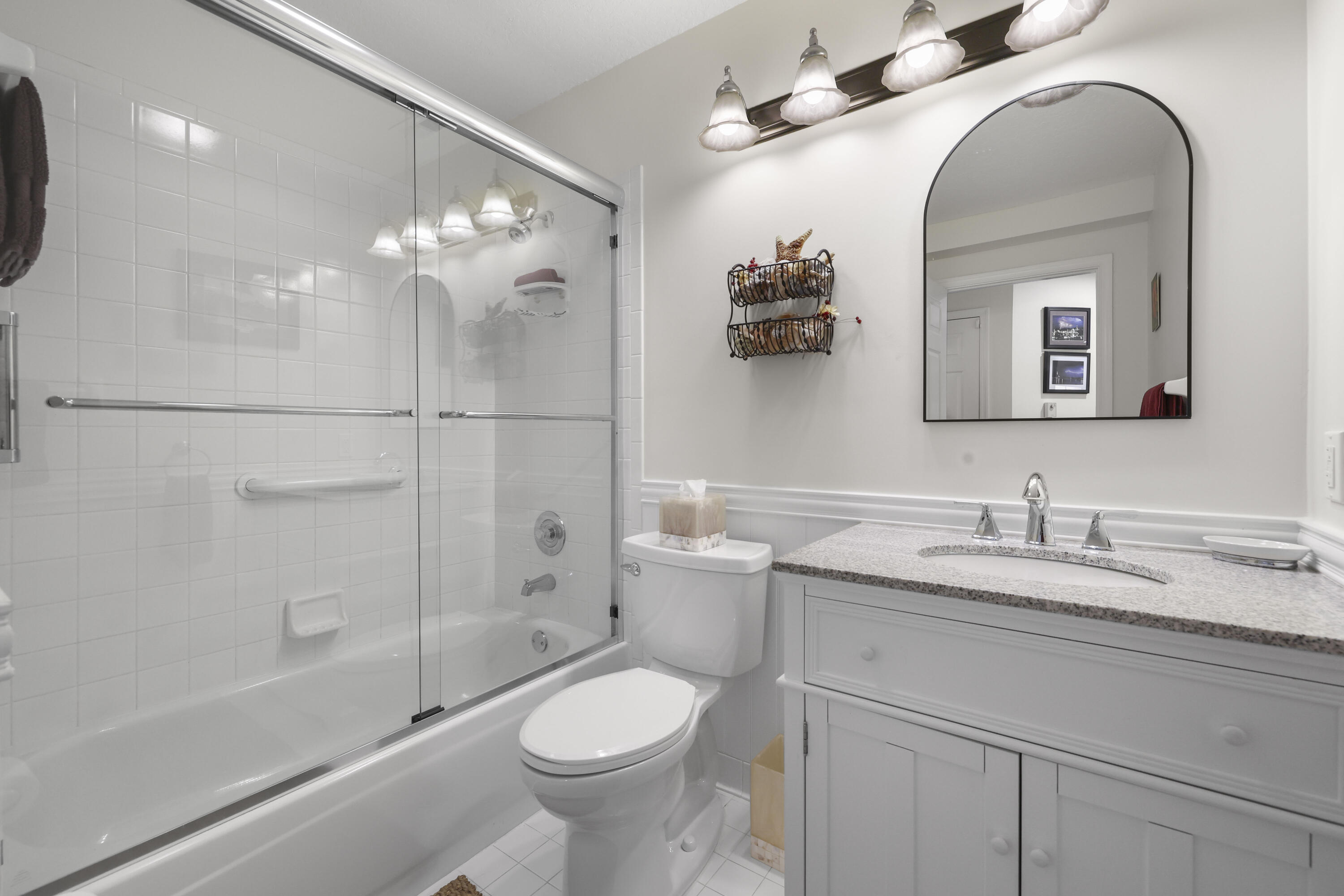 OAK HARBOUR 4 - Residential