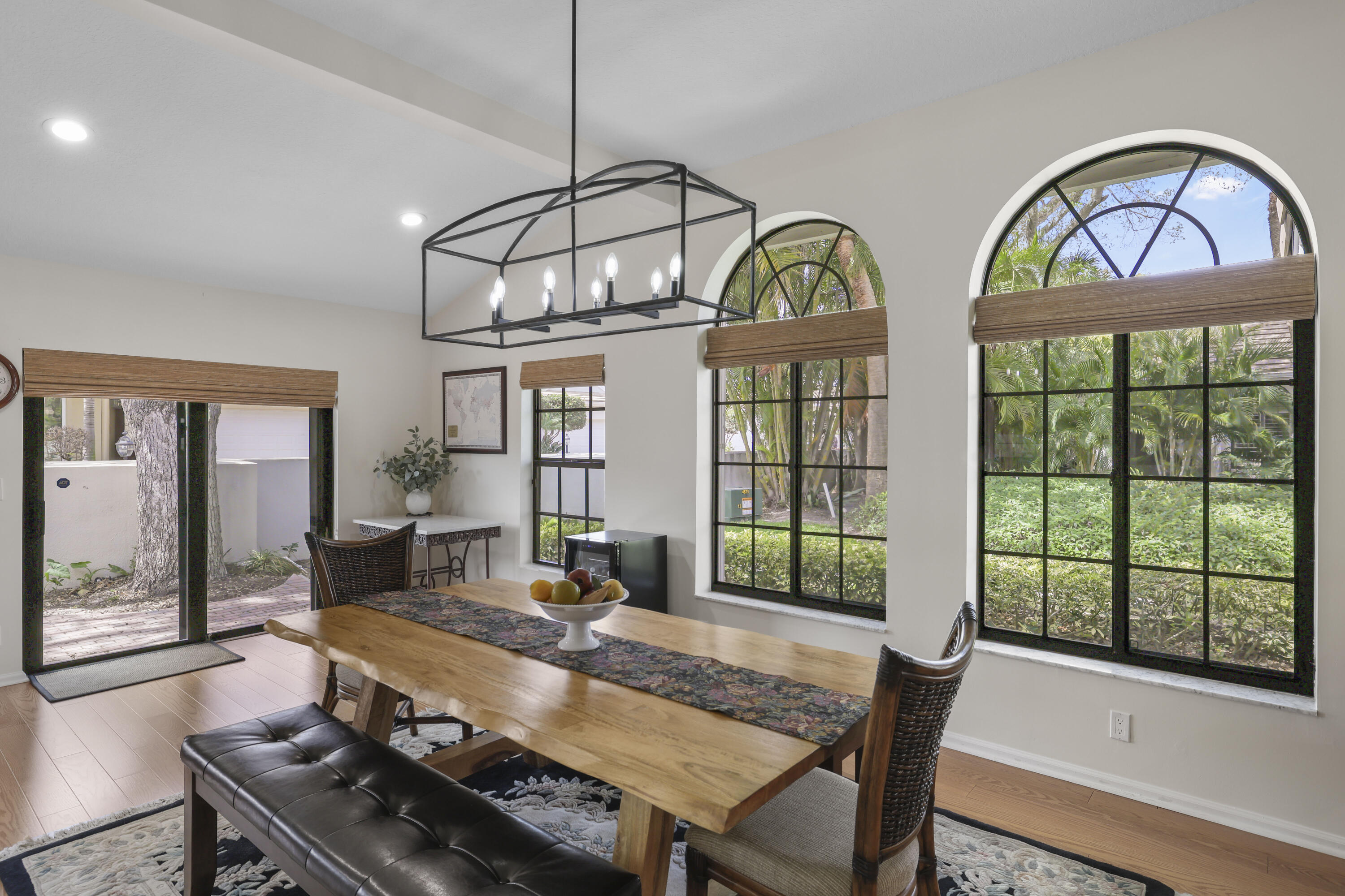 OAK HARBOUR 4 - Residential