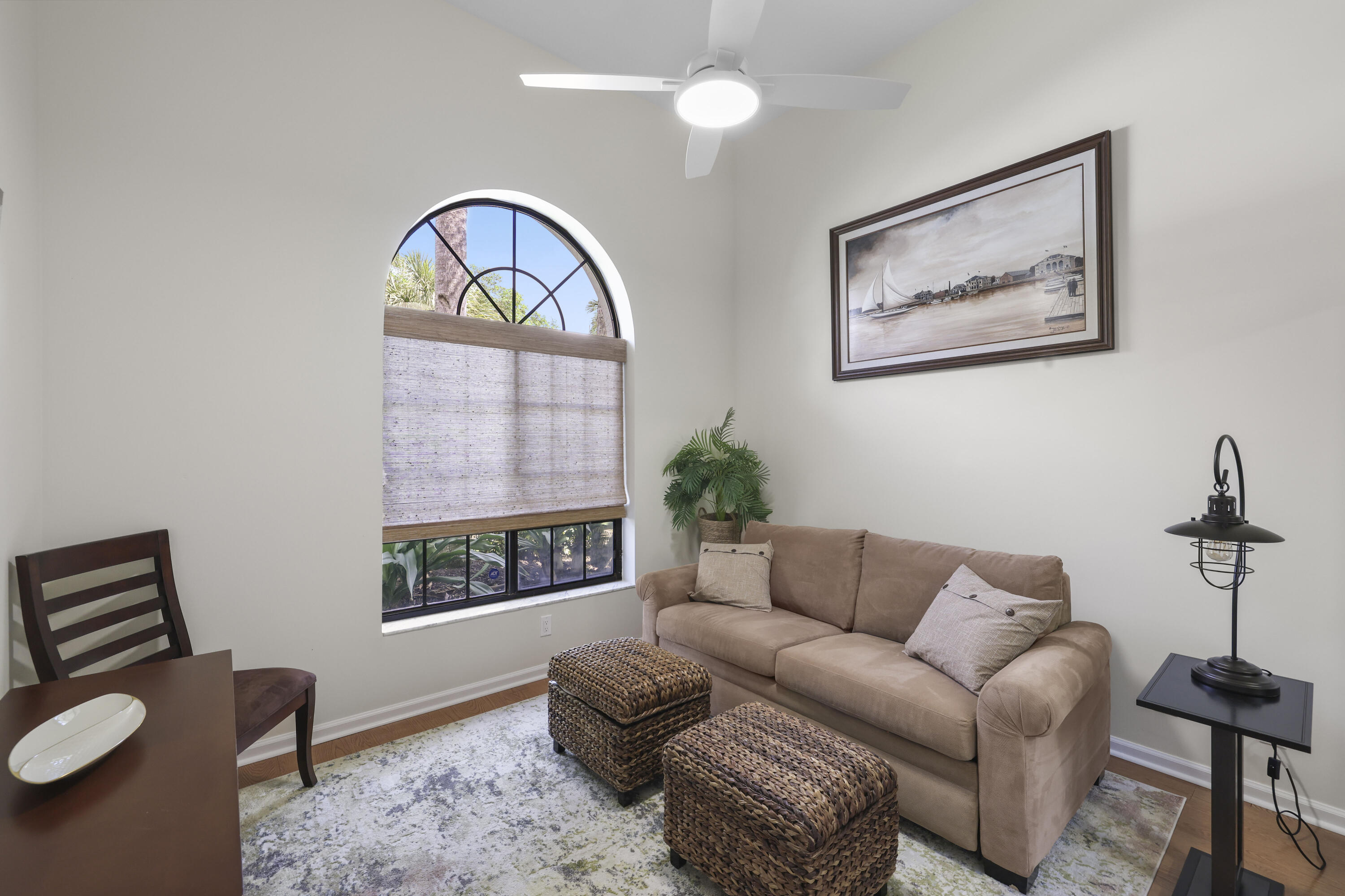 OAK HARBOUR 4 - Residential