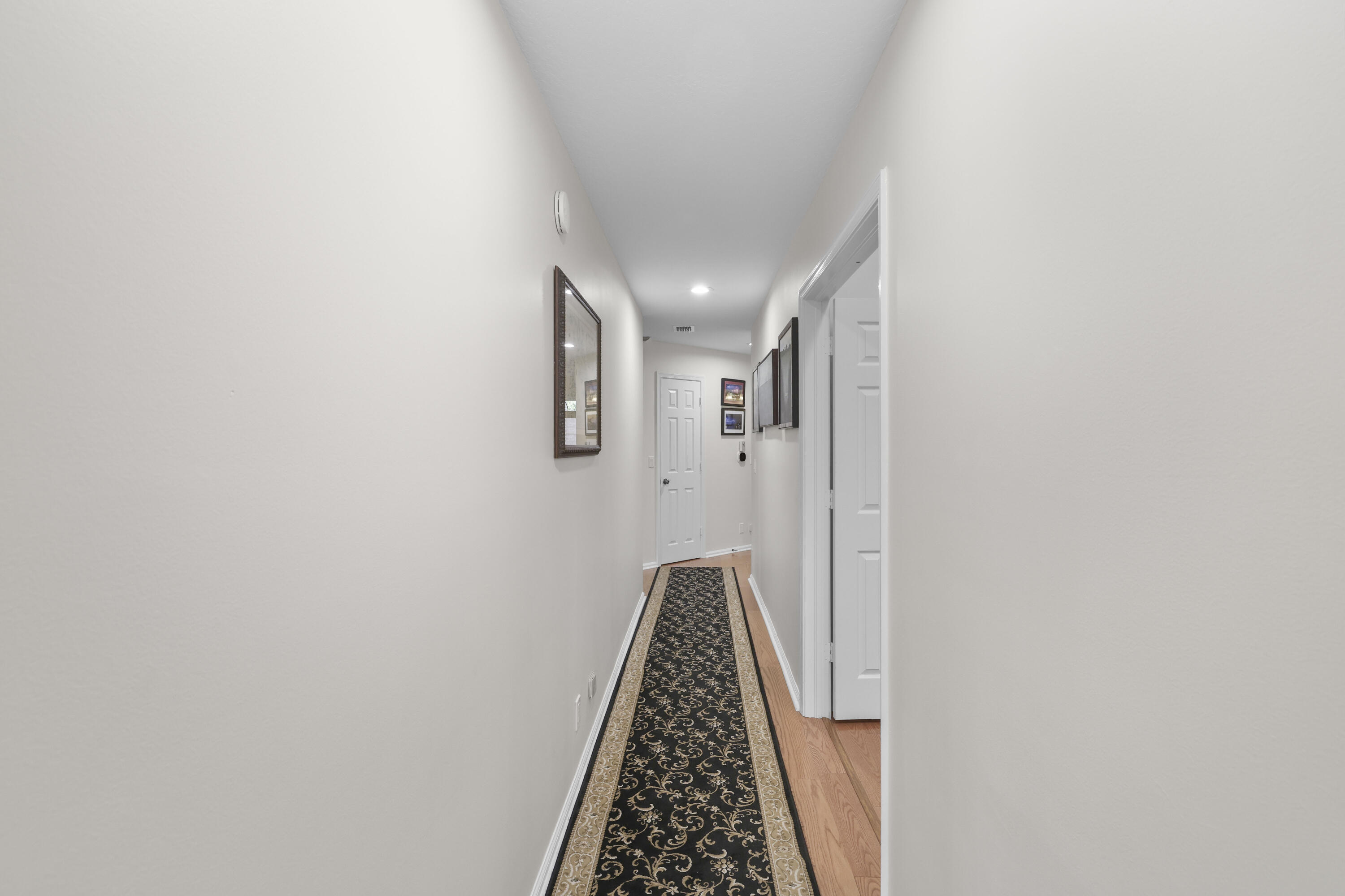 OAK HARBOUR 4 - Residential