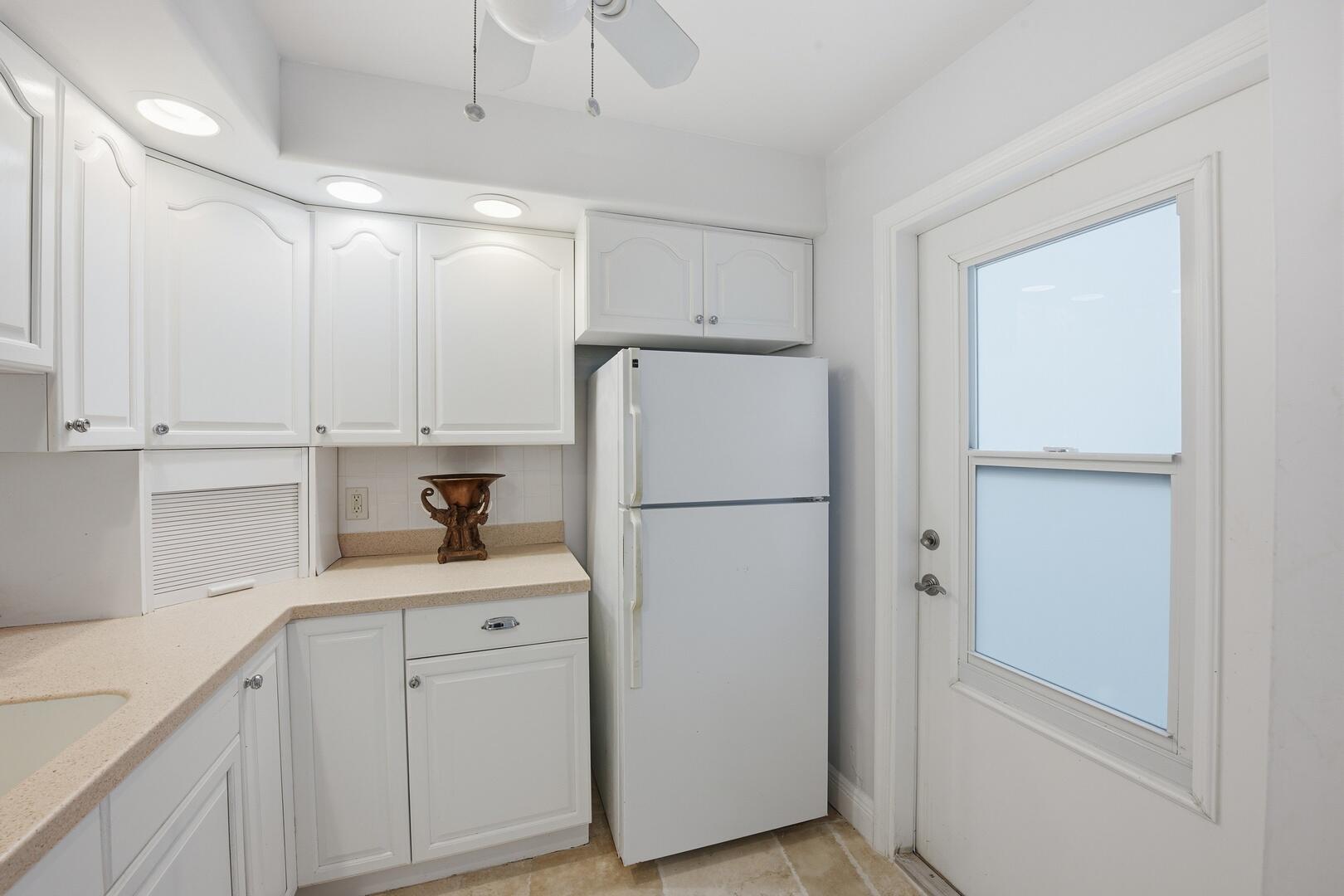 AMBASSADOR - Residential