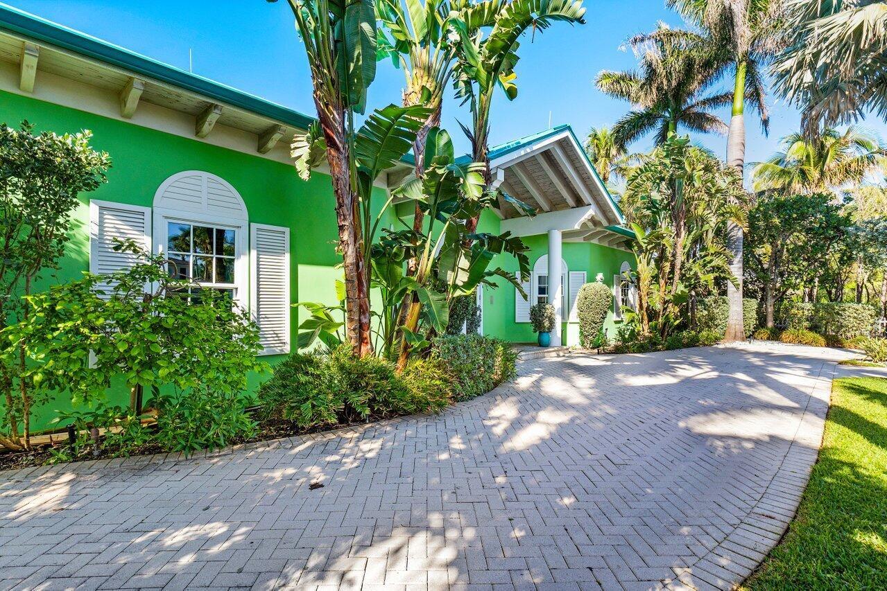 720 N Ocean Boulevard