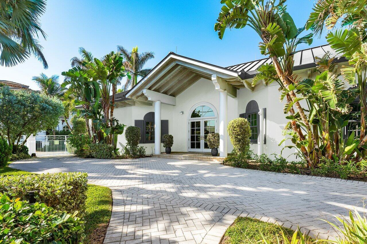 720 N Ocean Boulevard