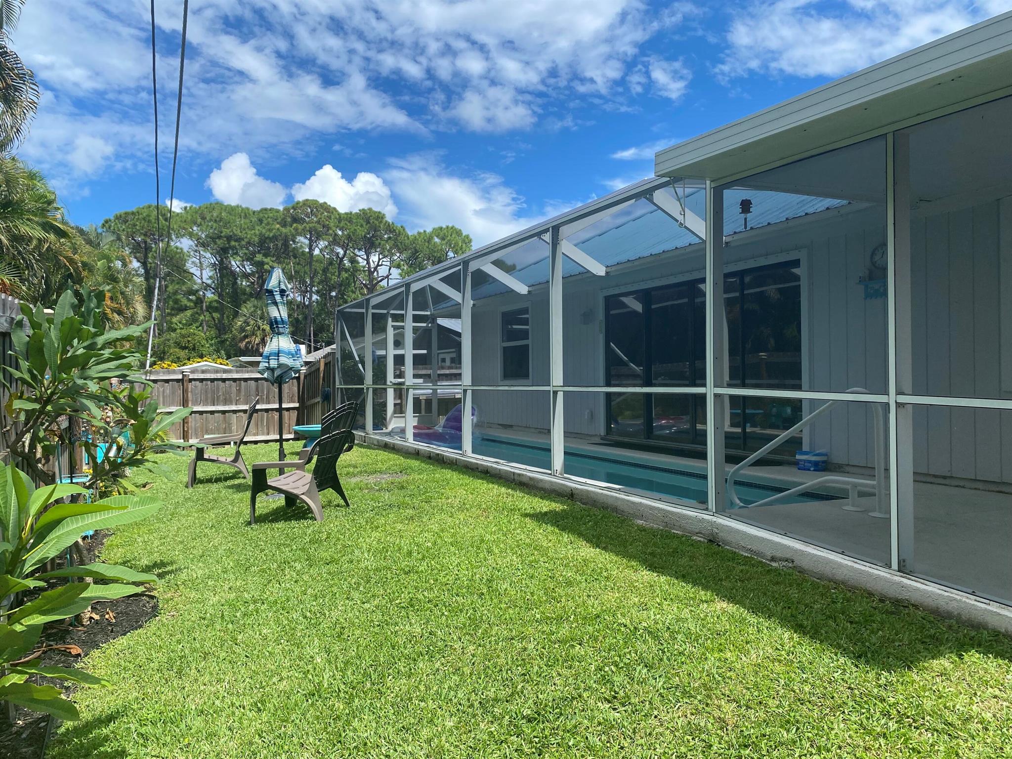 Palm Lake Estates - Residential Lease