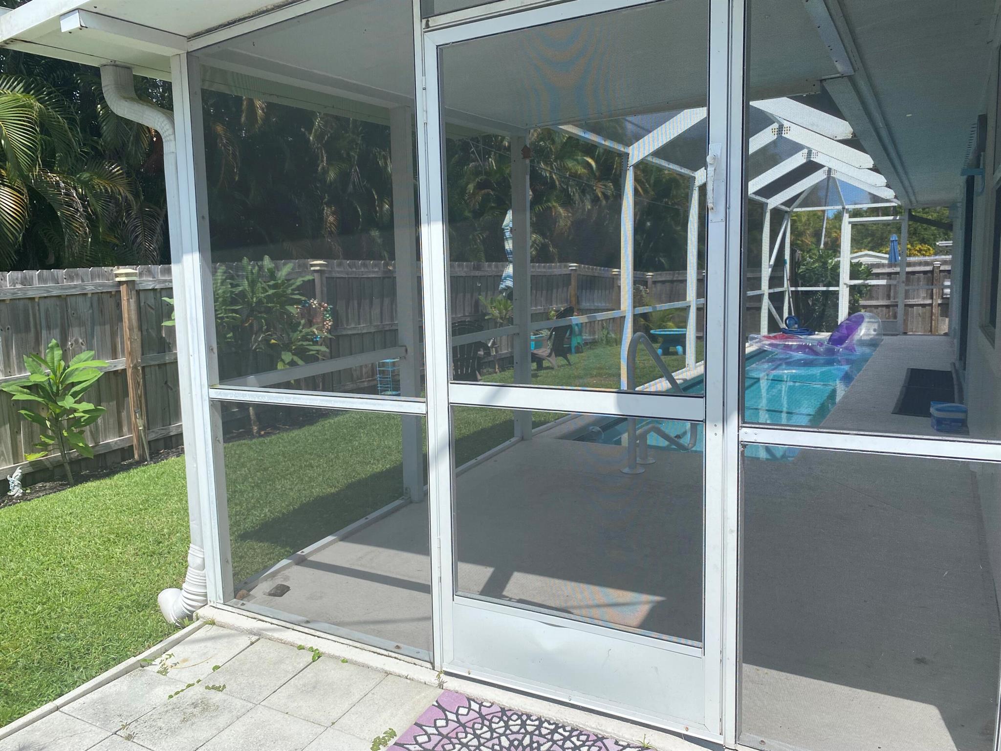 Palm Lake Estates - Residential Lease