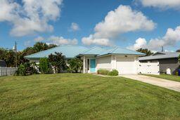 Palm Lake Estates - Residential Lease