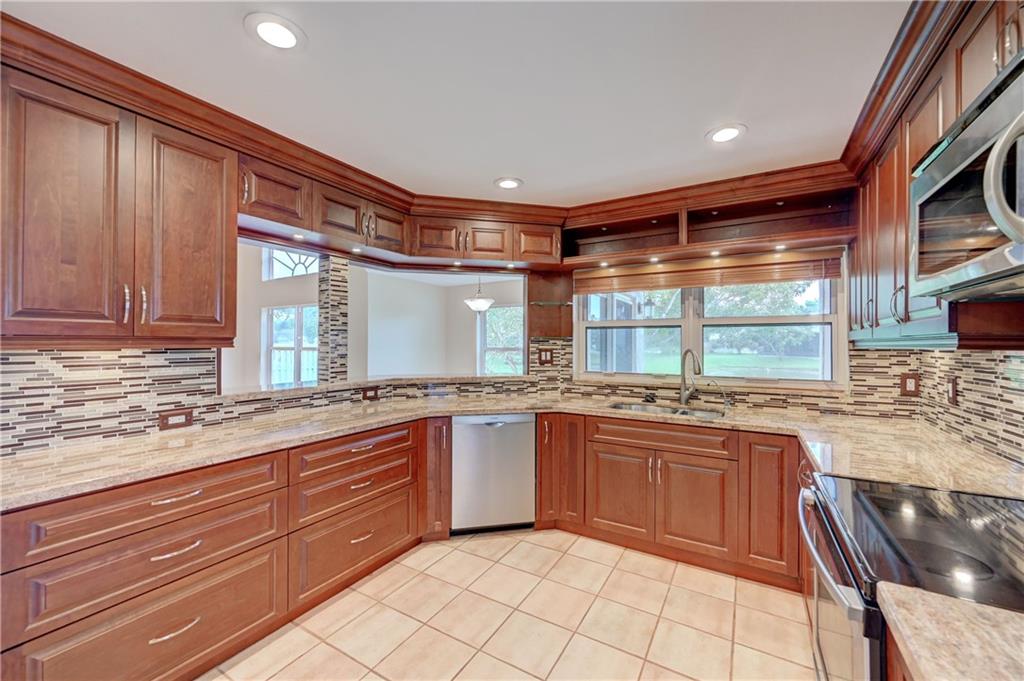 River Run Garden Homes 14 - Residential