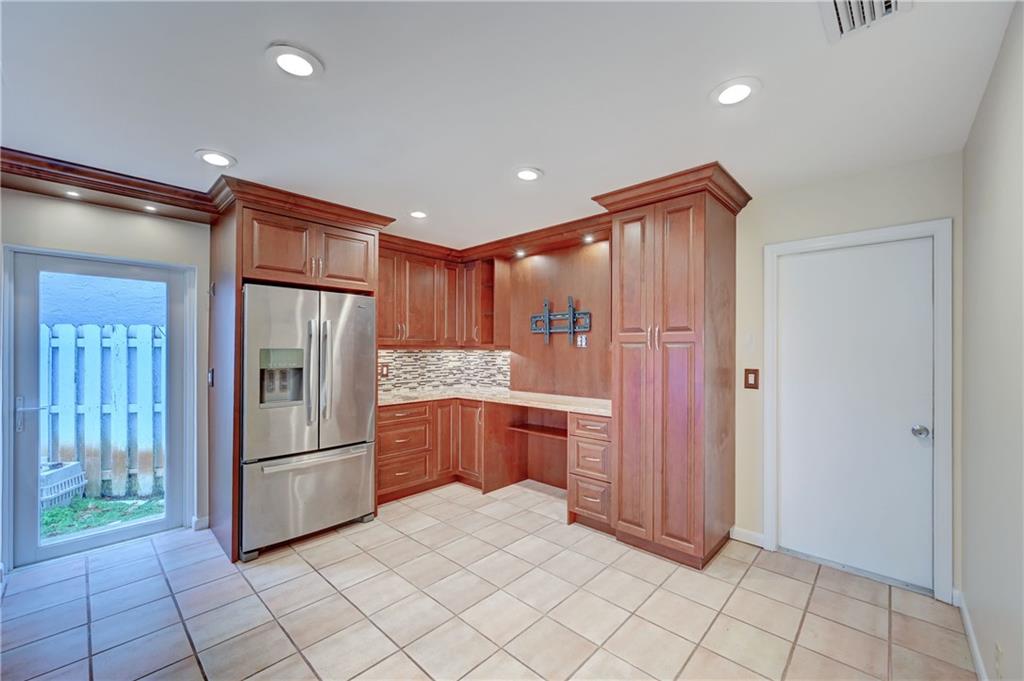 River Run Garden Homes 14 - Residential