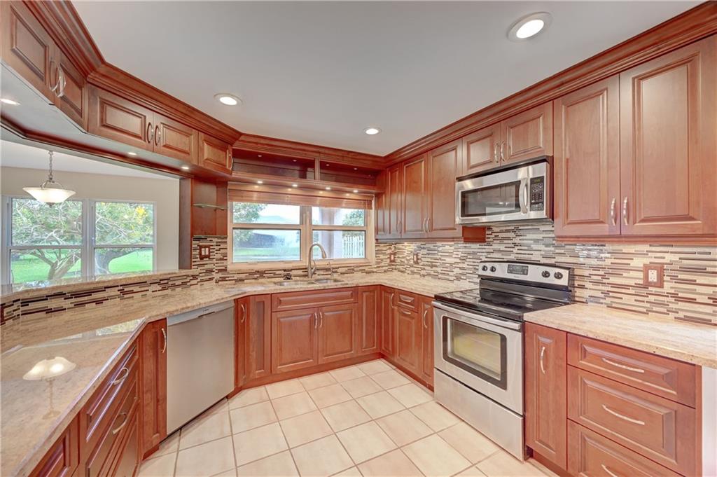 River Run Garden Homes 14 - Residential