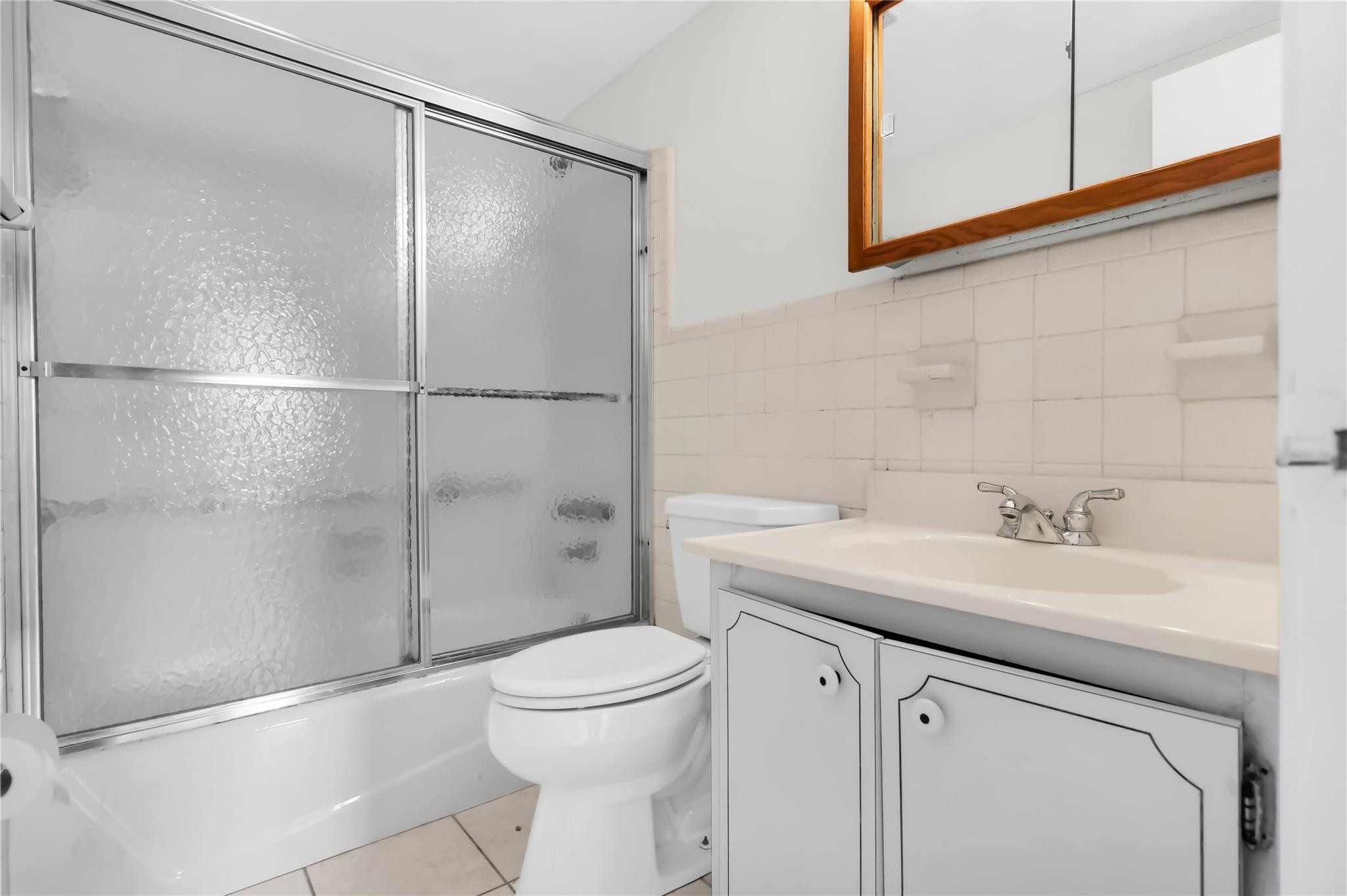 LIGHTHOUSE POINT GARDENS - Residential