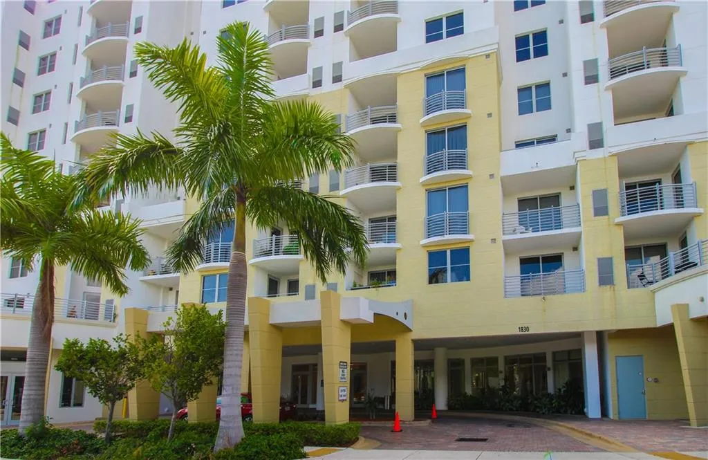 1830 Radius Dr Unit 320  