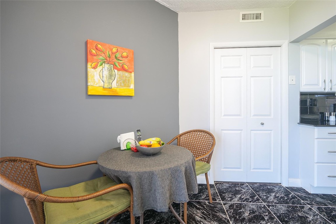 ENVIRON TOWERS - Residential