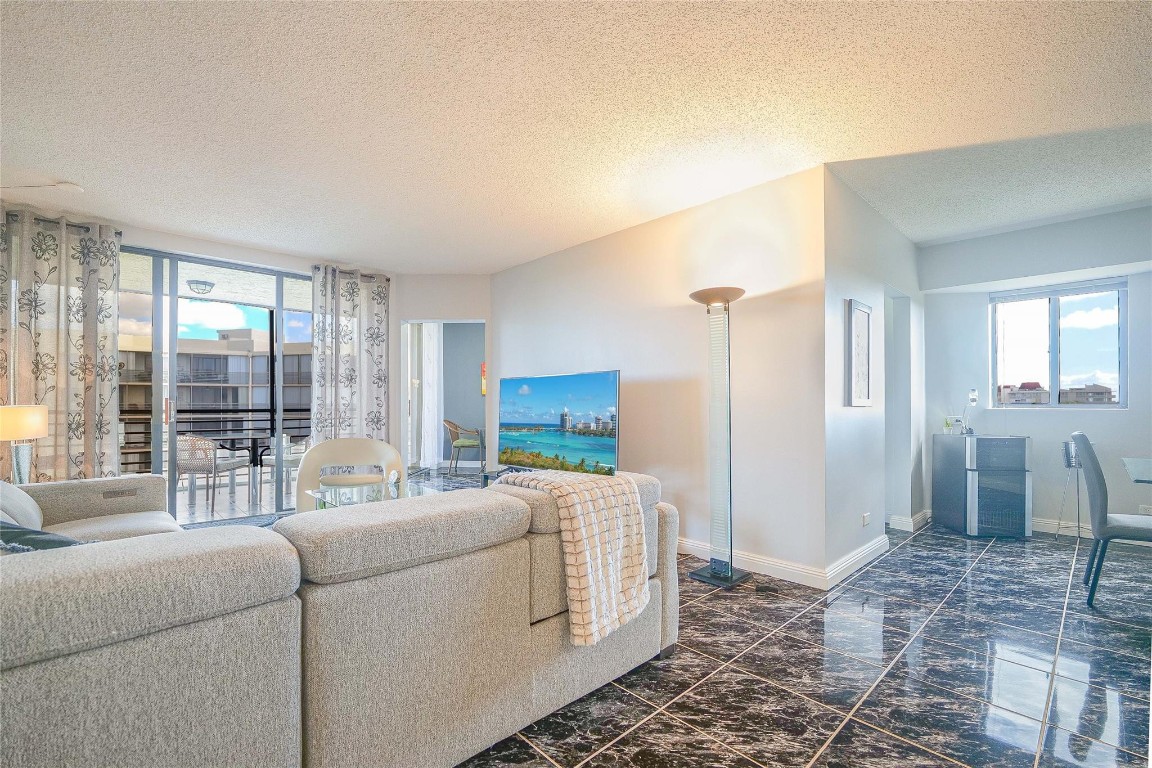 ENVIRON TOWERS - Residential