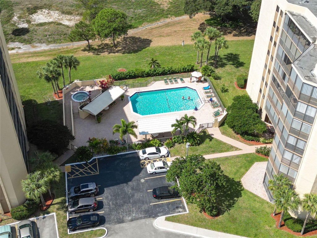 ENVIRON TOWERS - Residential