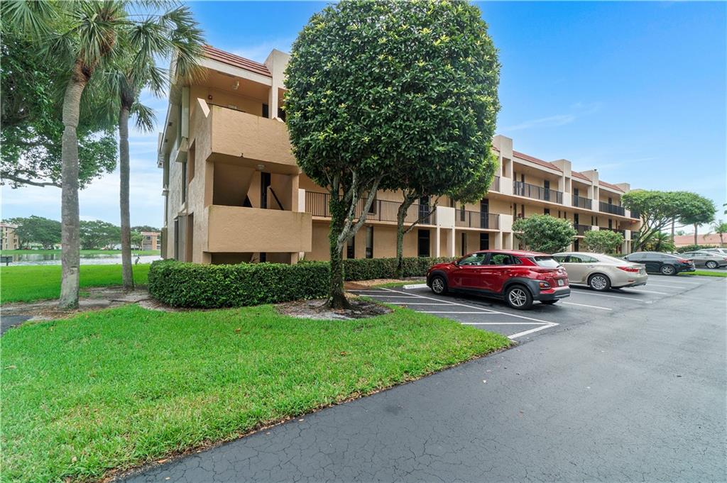 Coral Gate Condo - Residential