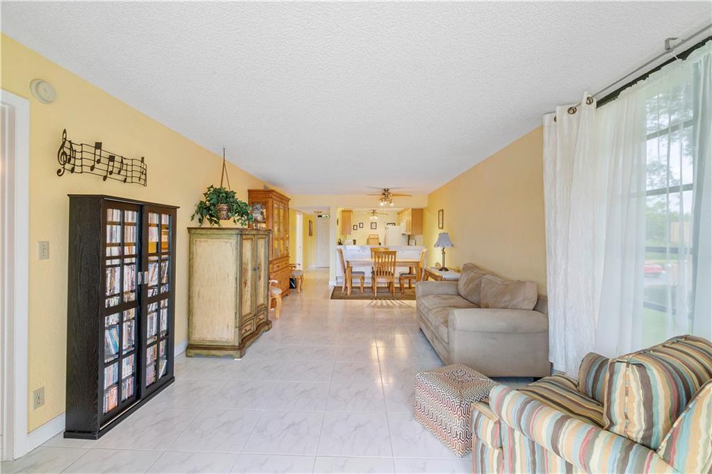 Coral Gate Condo - Residential