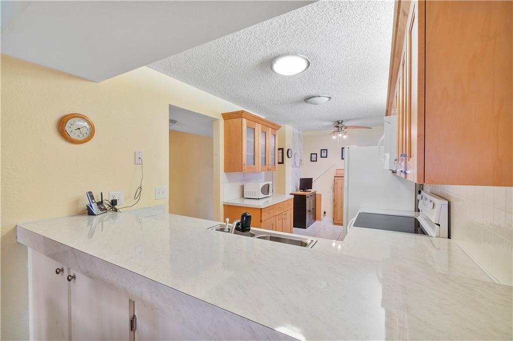 Coral Gate Condo - Residential