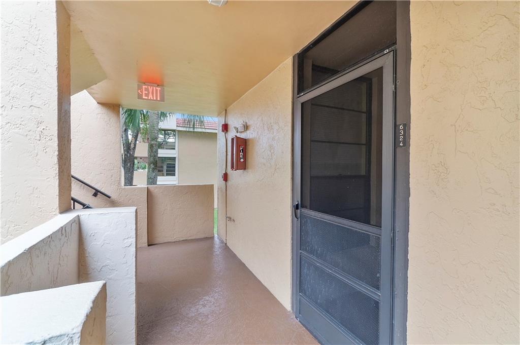 Coral Gate Condo - Residential