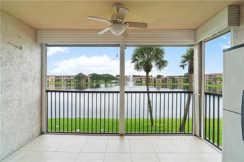 Coral Gate Condo - Residential