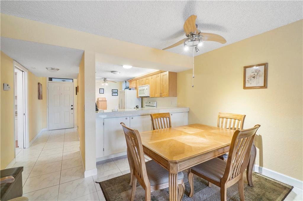 Coral Gate Condo - Residential