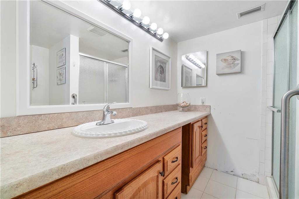 Coral Gate Condo - Residential