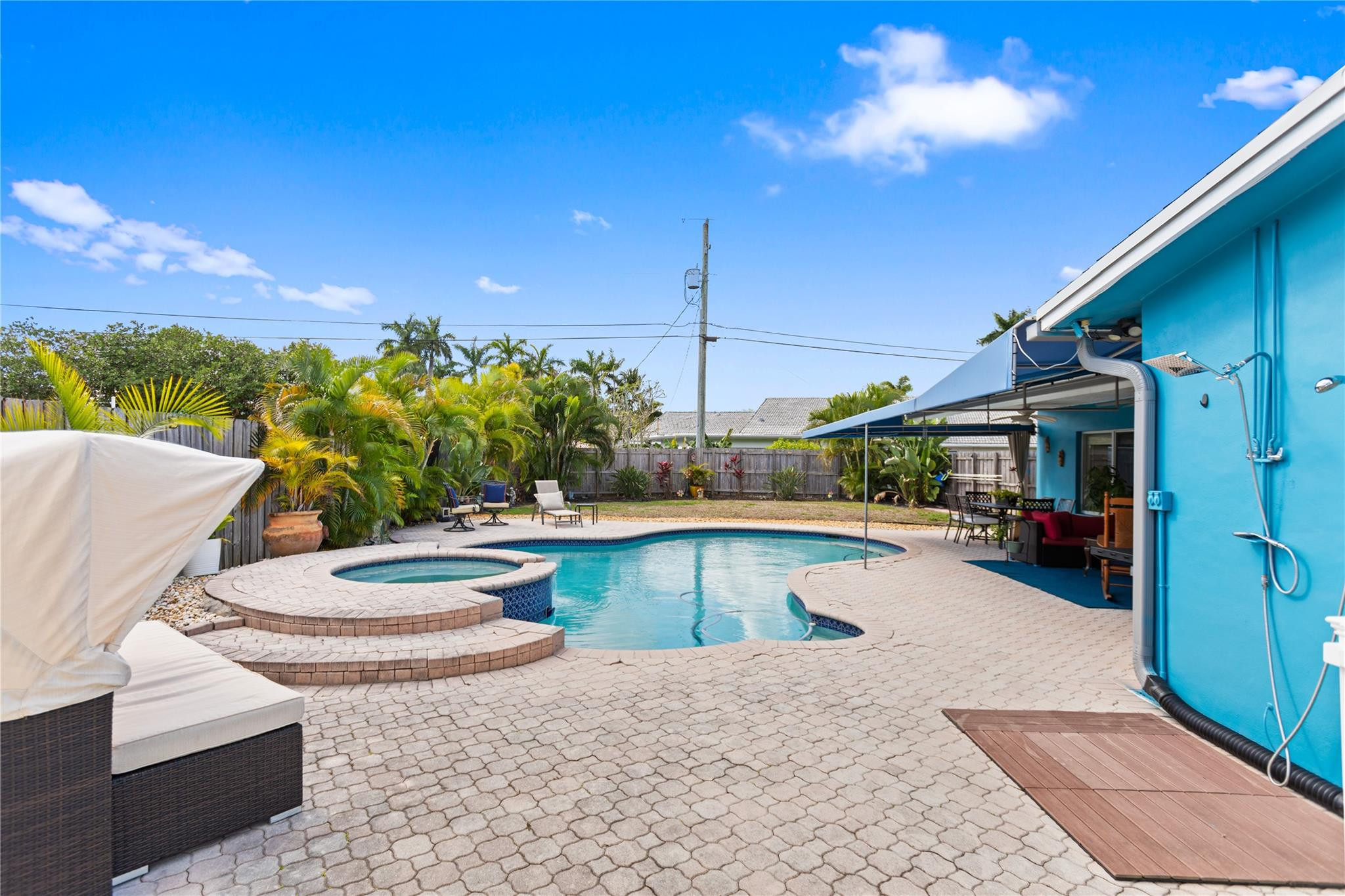 Jenada Isle 50-39 B - Residential