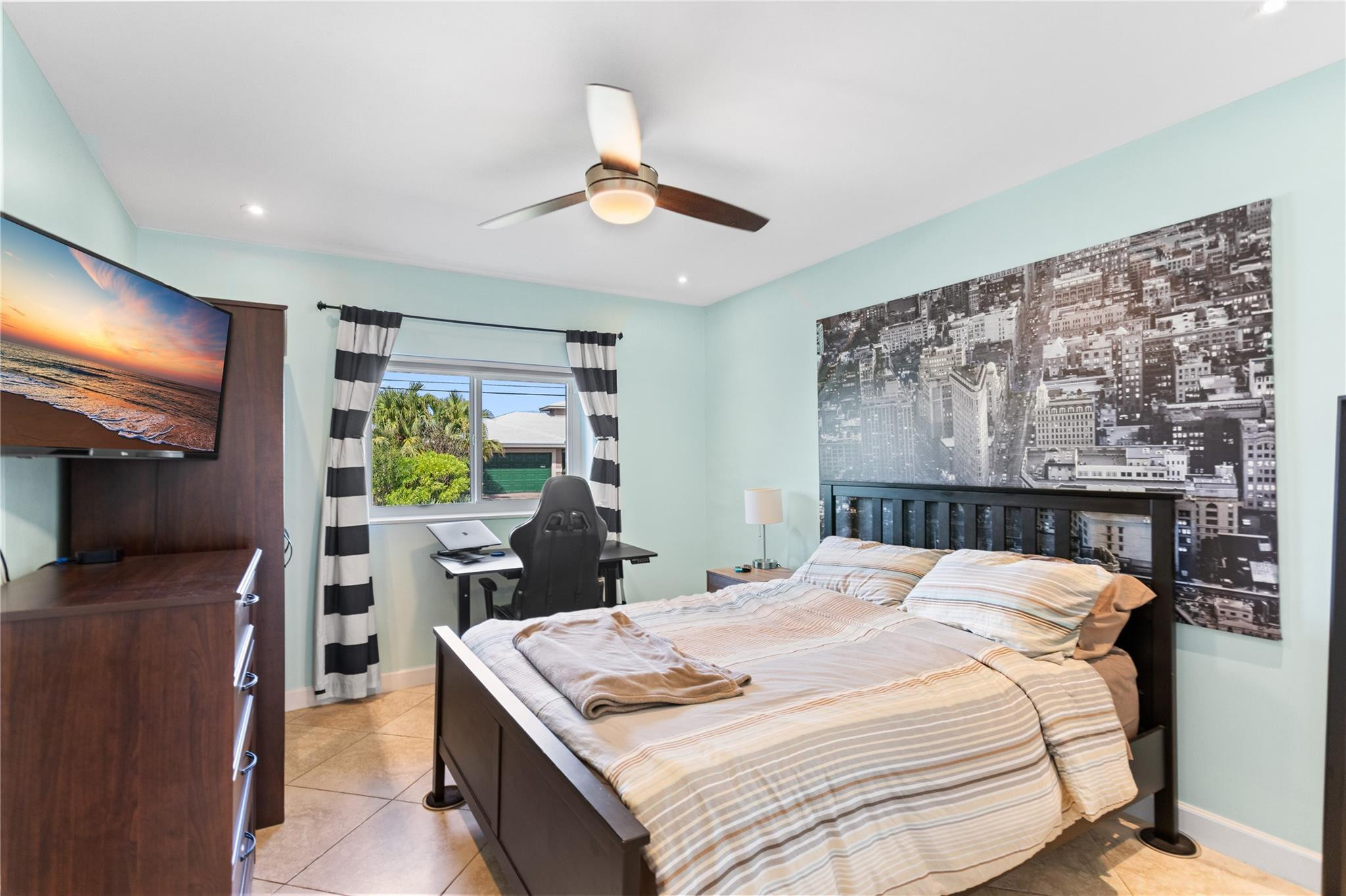 Jenada Isle 50-39 B - Residential