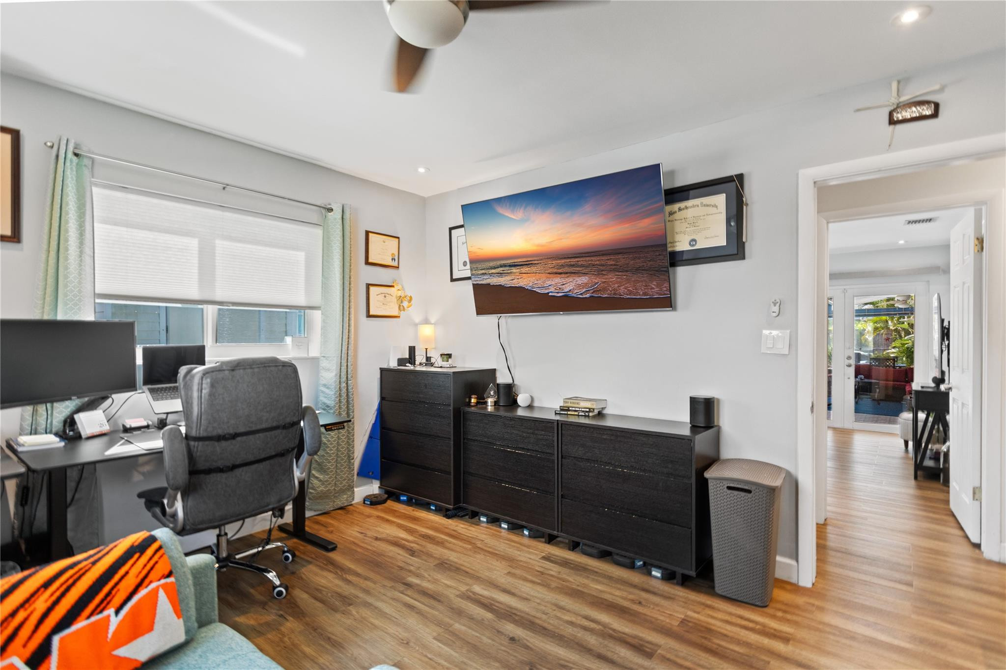 Jenada Isle 50-39 B - Residential