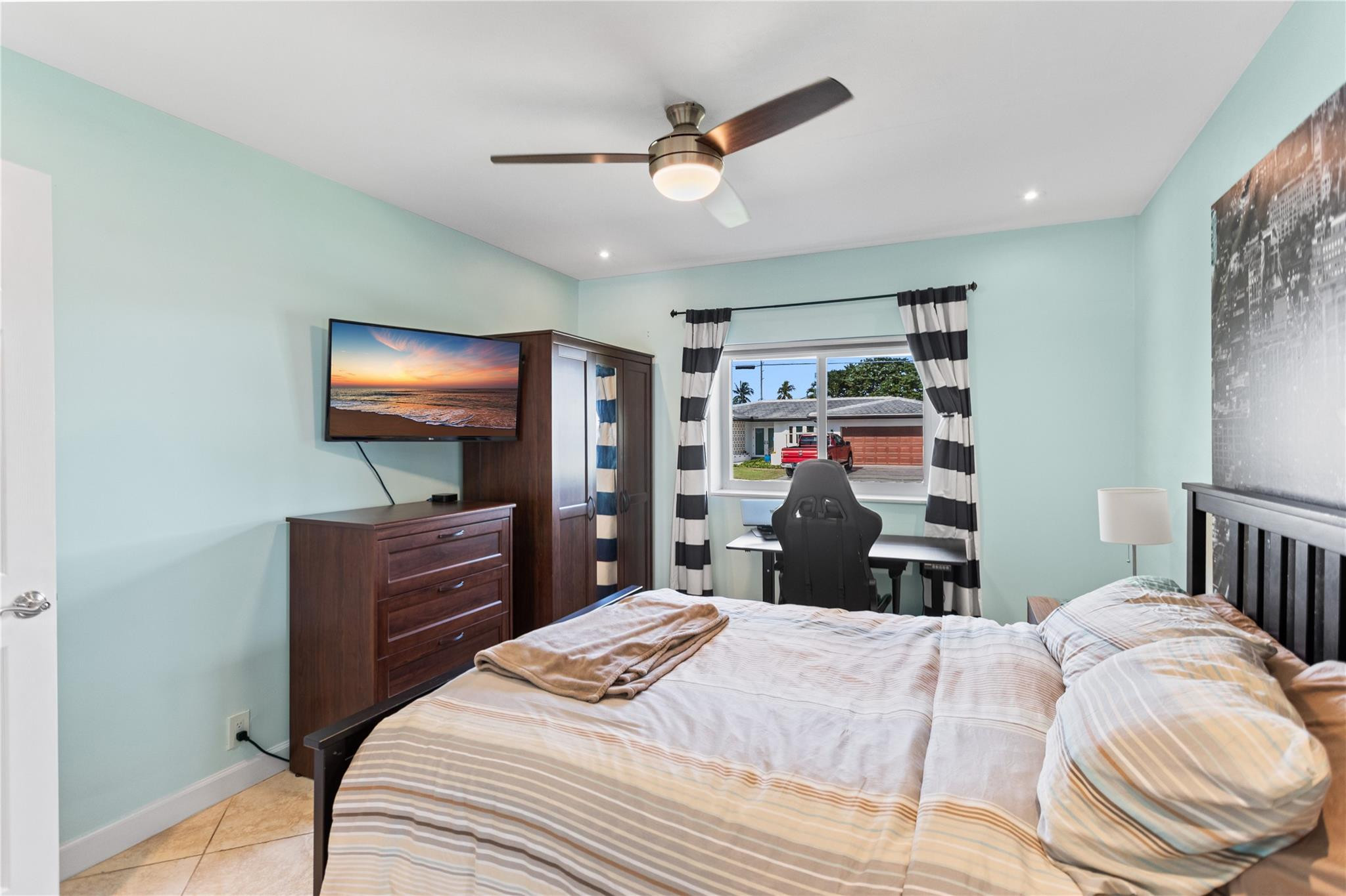 Jenada Isle 50-39 B - Residential