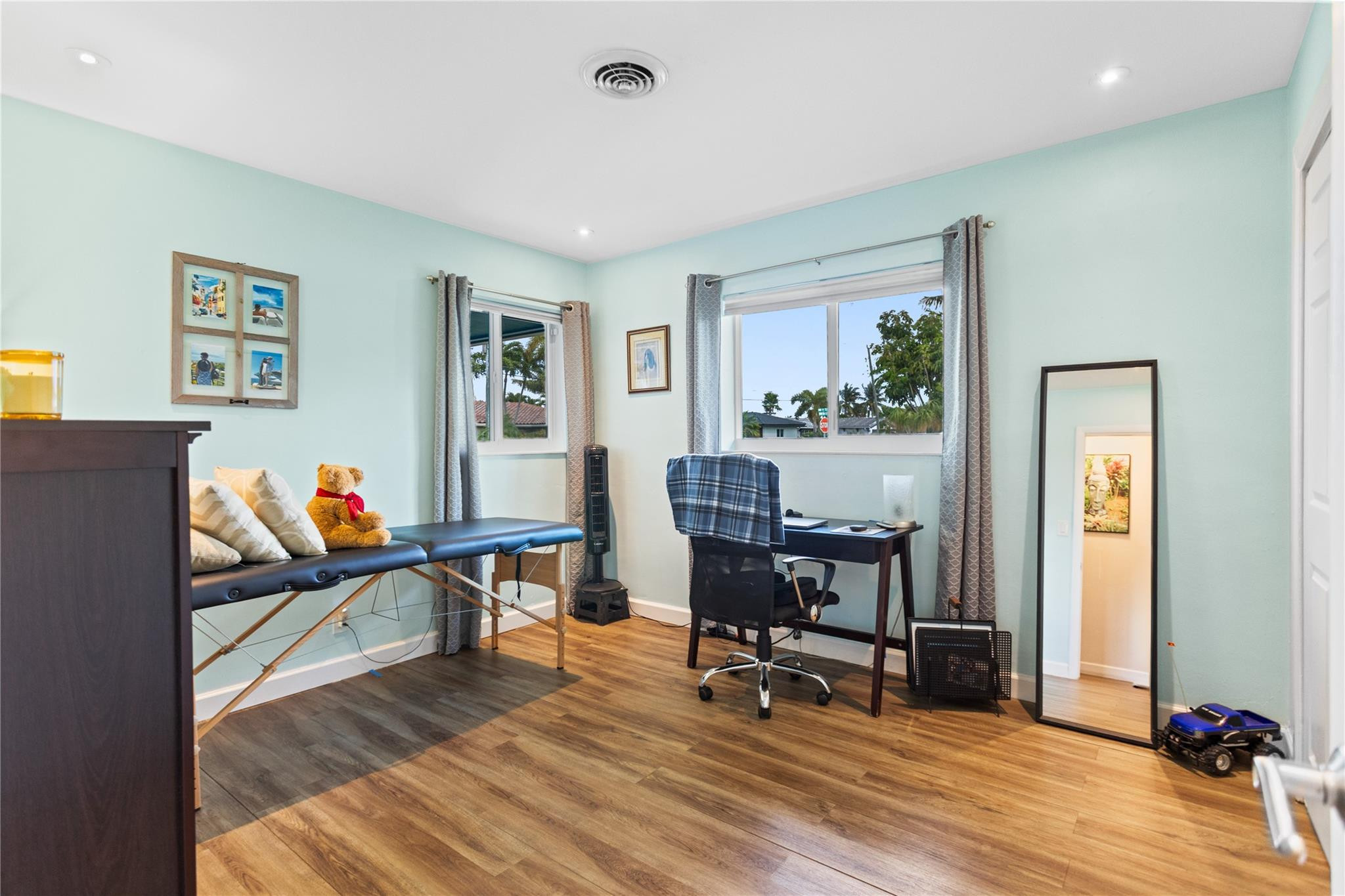 Jenada Isle 50-39 B - Residential