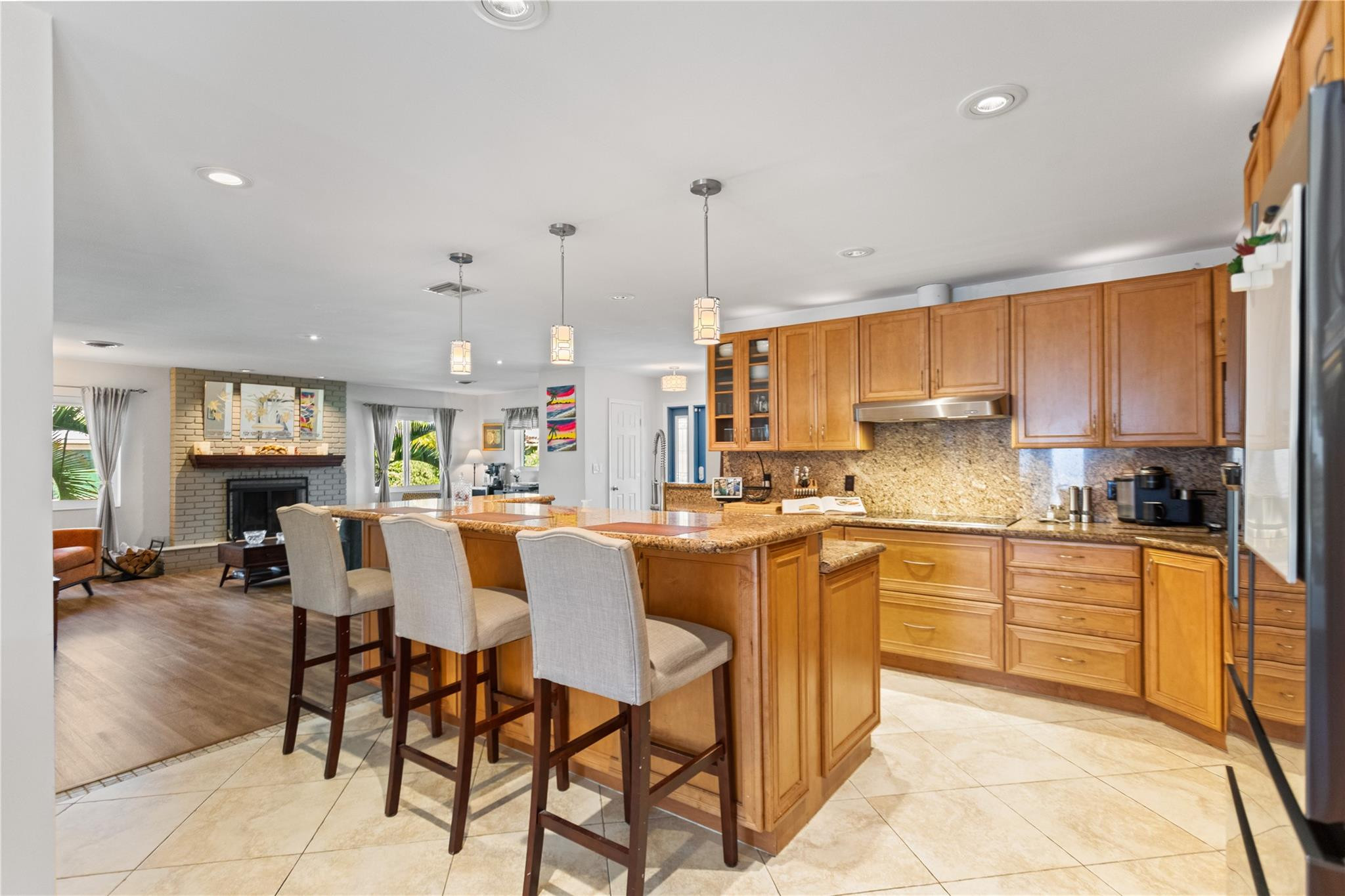 Jenada Isle 50-39 B - Residential