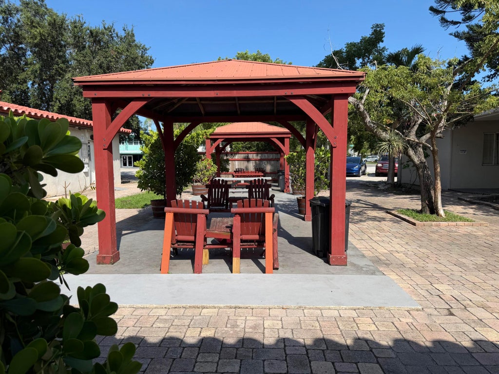 Photo of 380 S FEDERAL Highway #11, Dania Beach, FL 33004 (MLS # B26077131)