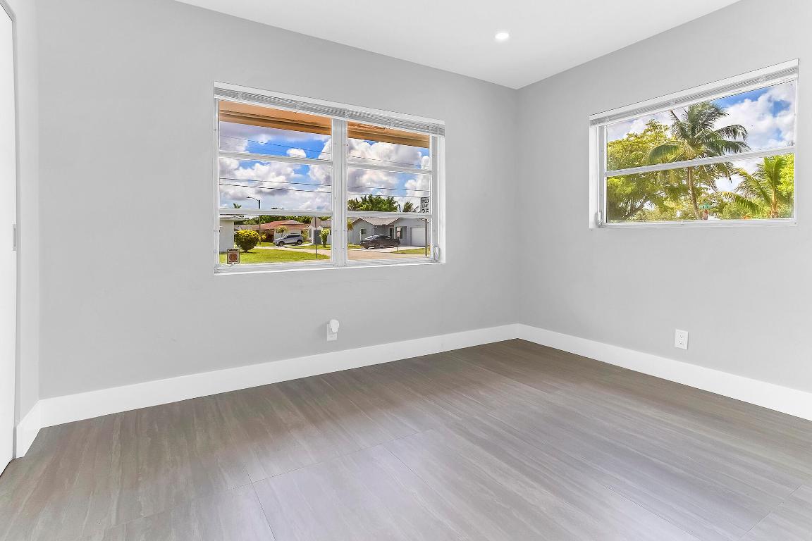 VANGUARD VILLAGE IN THE MAINLANDS COMMUNITY TWO - Residential