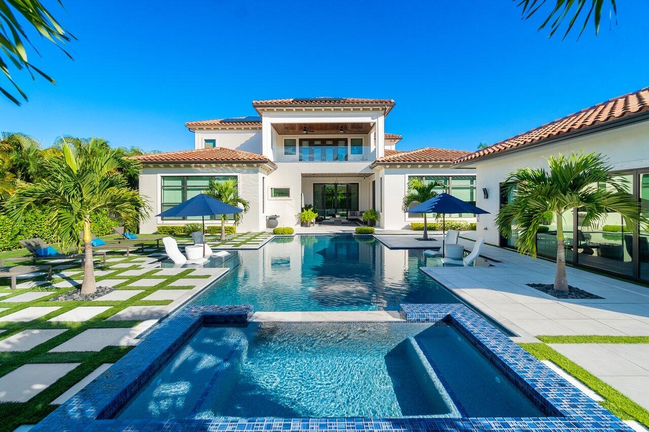 THE OAKS AT BOCA RATON - Residential