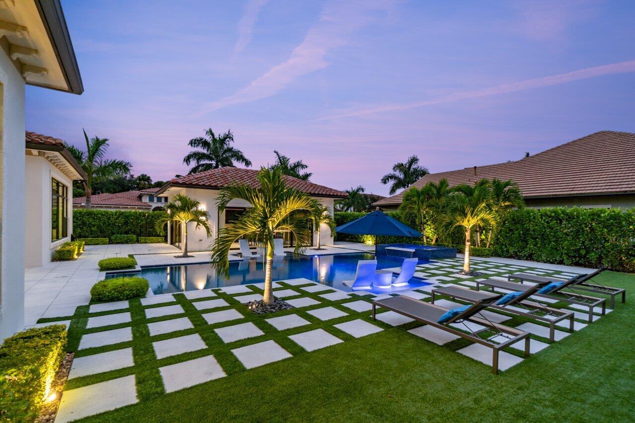 THE OAKS AT BOCA RATON - Residential