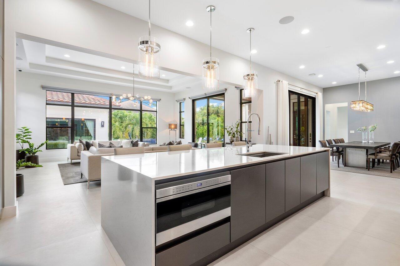 THE OAKS AT BOCA RATON - Residential