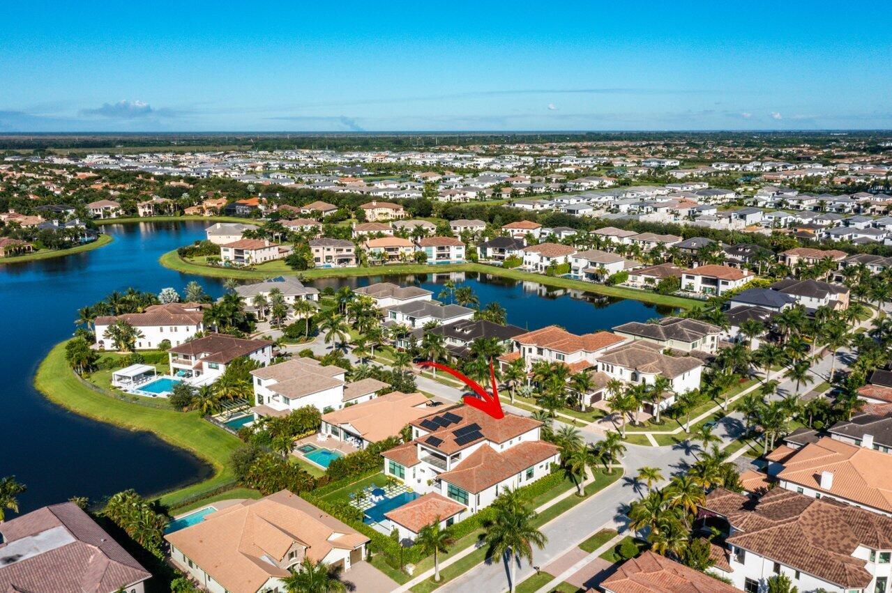 THE OAKS AT BOCA RATON - Residential