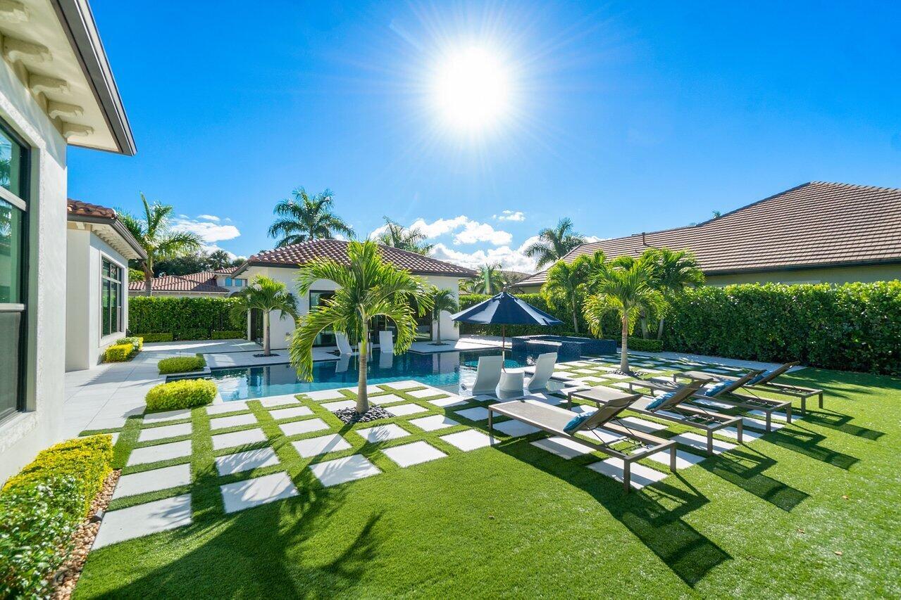 THE OAKS AT BOCA RATON - Residential