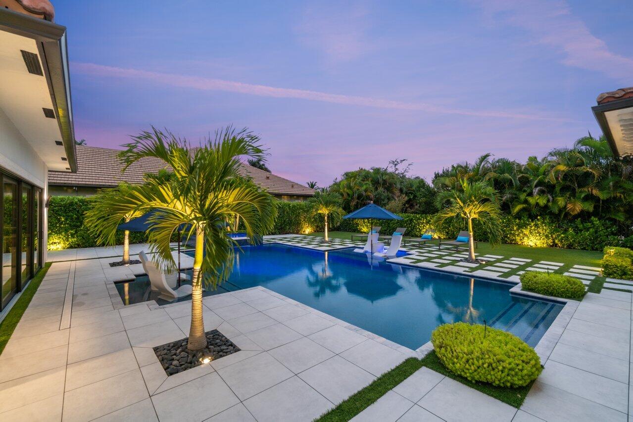 THE OAKS AT BOCA RATON - Residential
