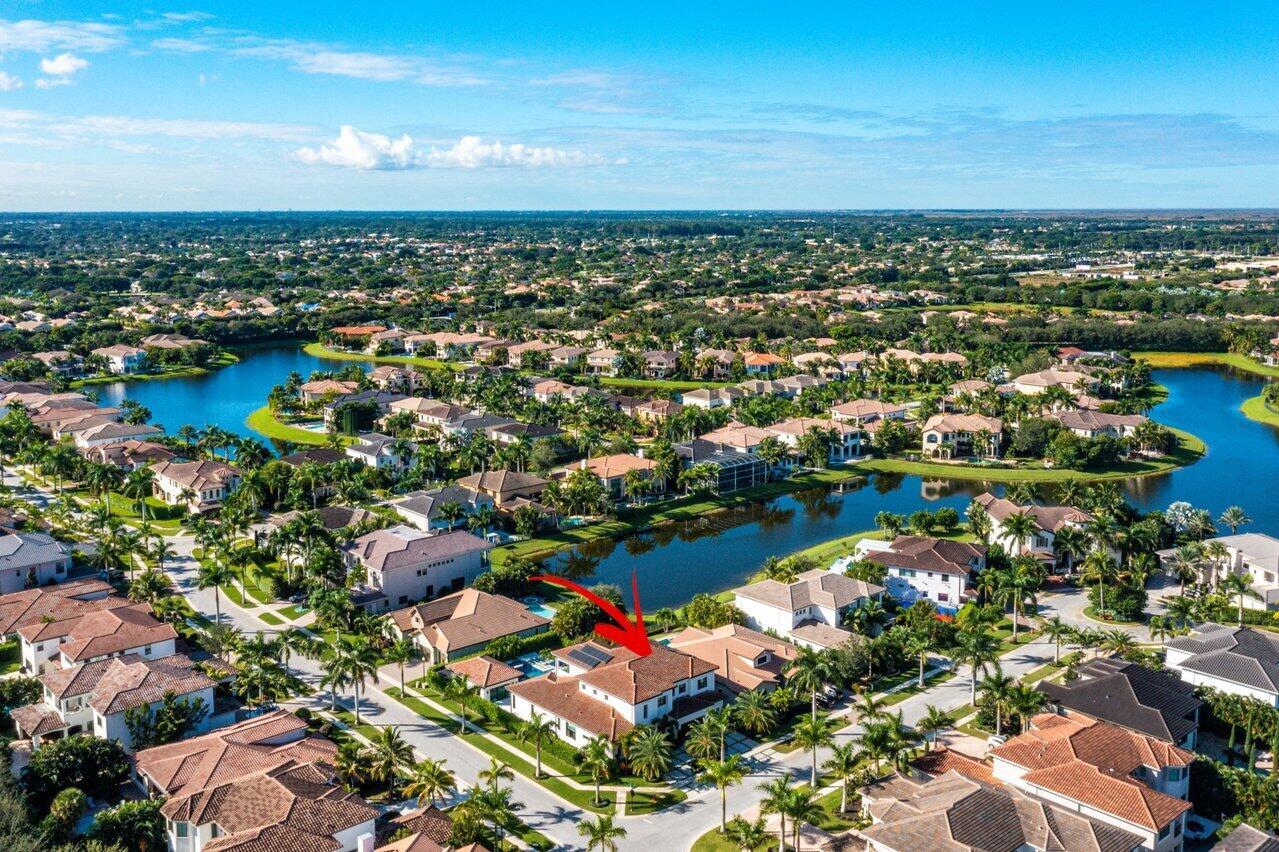 THE OAKS AT BOCA RATON - Residential
