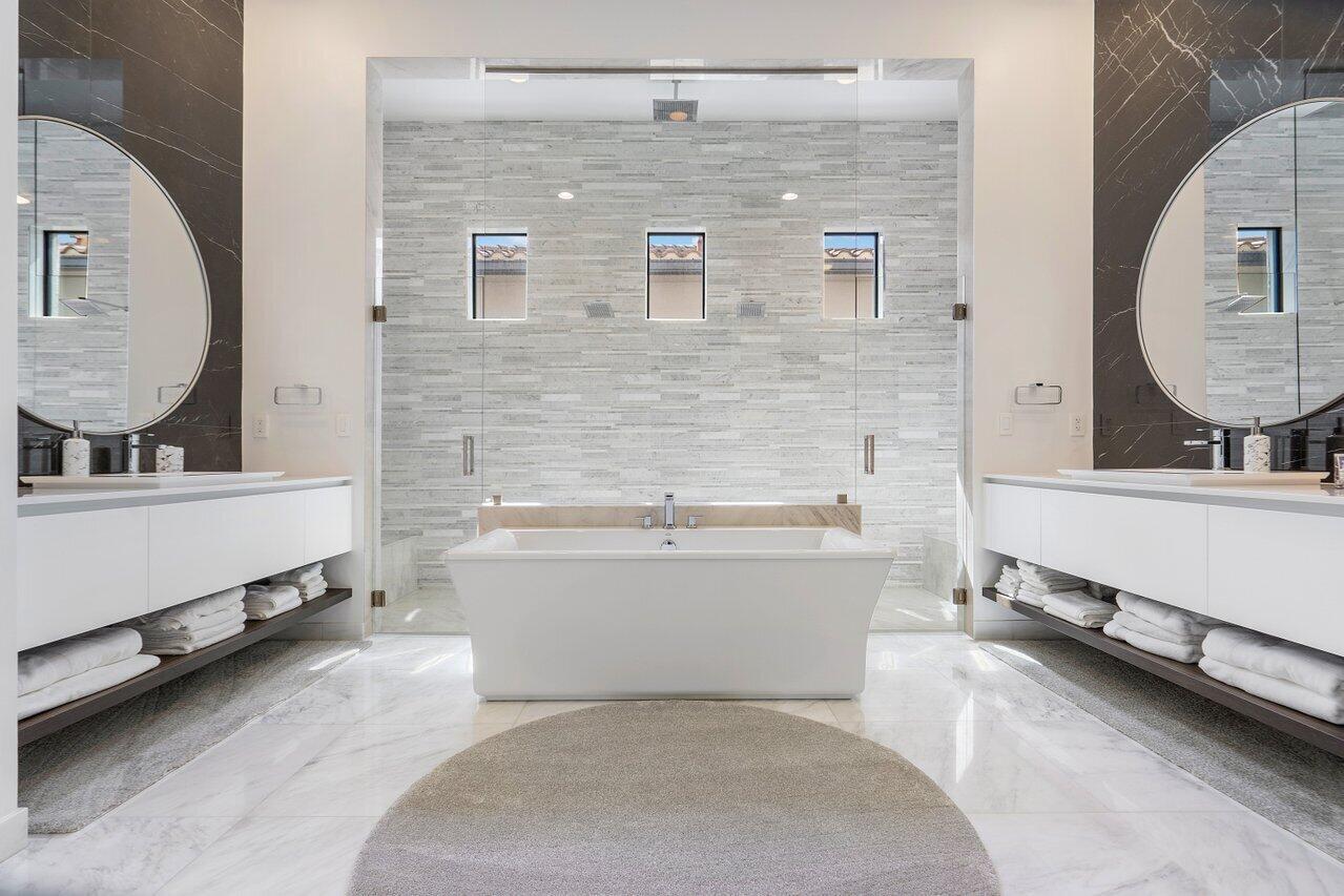 THE OAKS AT BOCA RATON - Residential