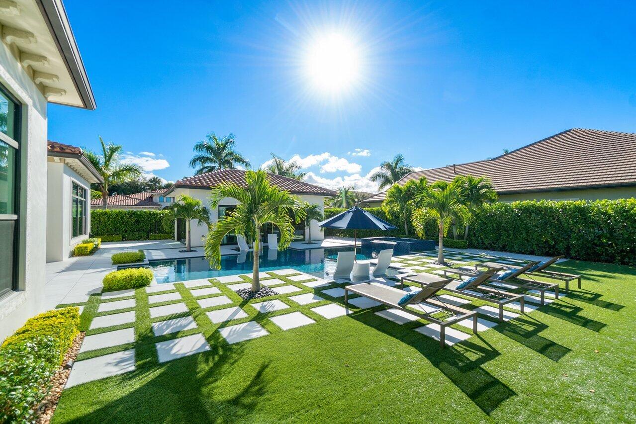 THE OAKS AT BOCA RATON - Residential