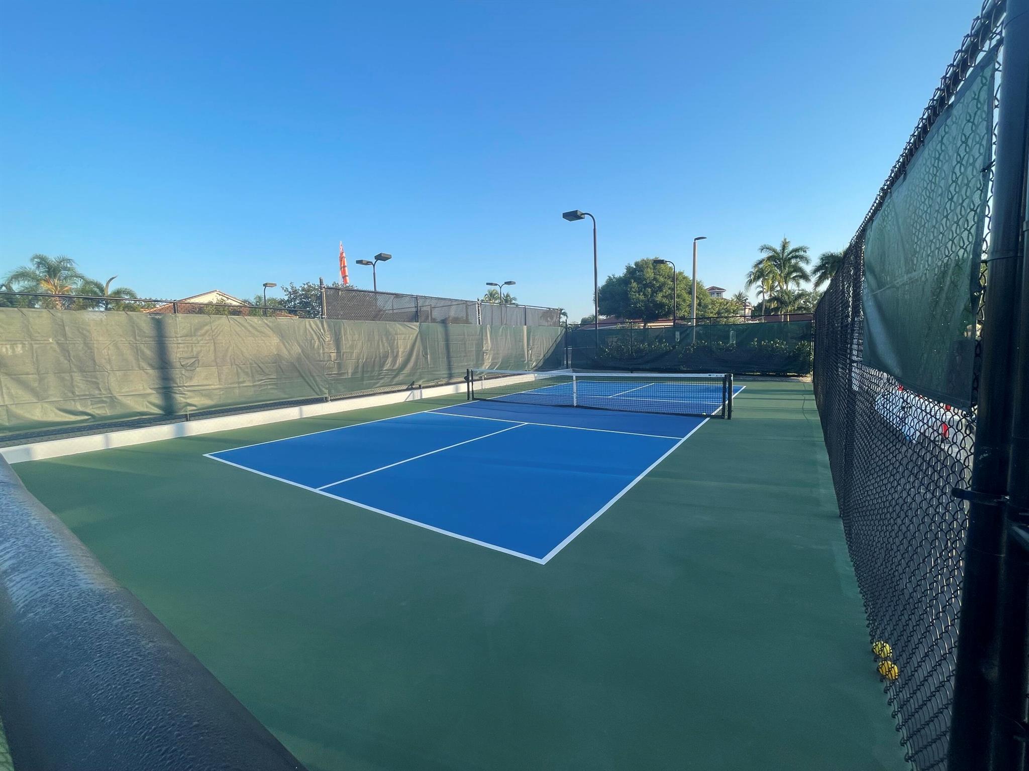 GROVE VILLAGE CONDO - Residential Lease