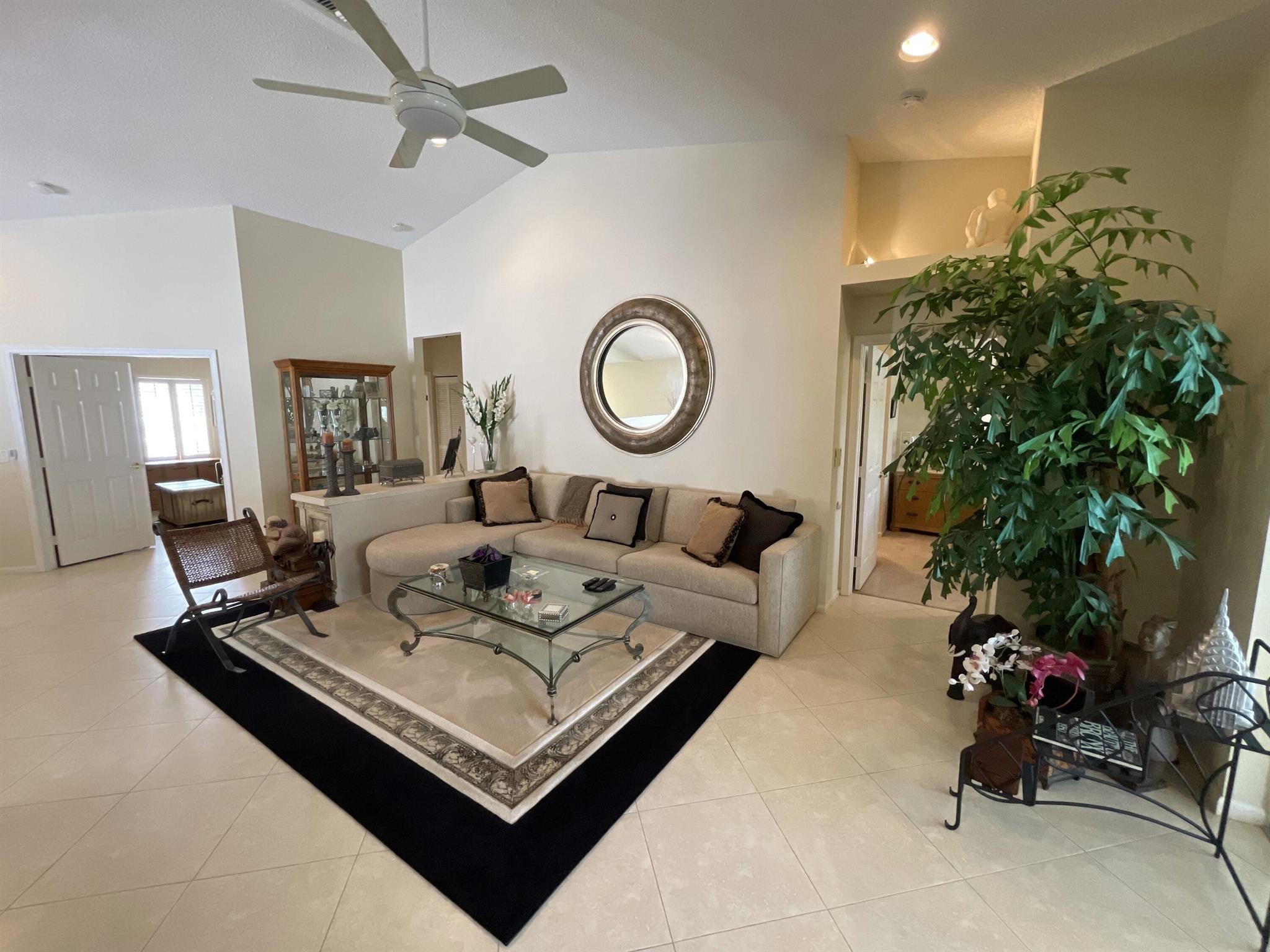 GROVE VILLAGE CONDO - Residential Lease