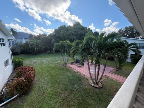 Tiny photo for 107 Prescott E, Deerfield Beach, FL 33442 (MLS # R11143526)