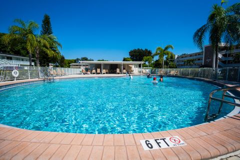 Tiny photo for 107 Prescott E, Deerfield Beach, FL 33442 (MLS # R11143526)