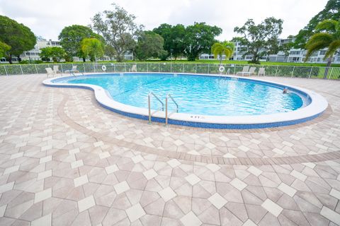 Tiny photo for 107 Prescott E, Deerfield Beach, FL 33442 (MLS # R11143526)