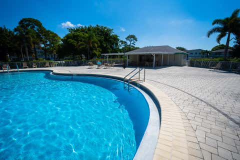Tiny photo for 107 Prescott E, Deerfield Beach, FL 33442 (MLS # R11143526)
