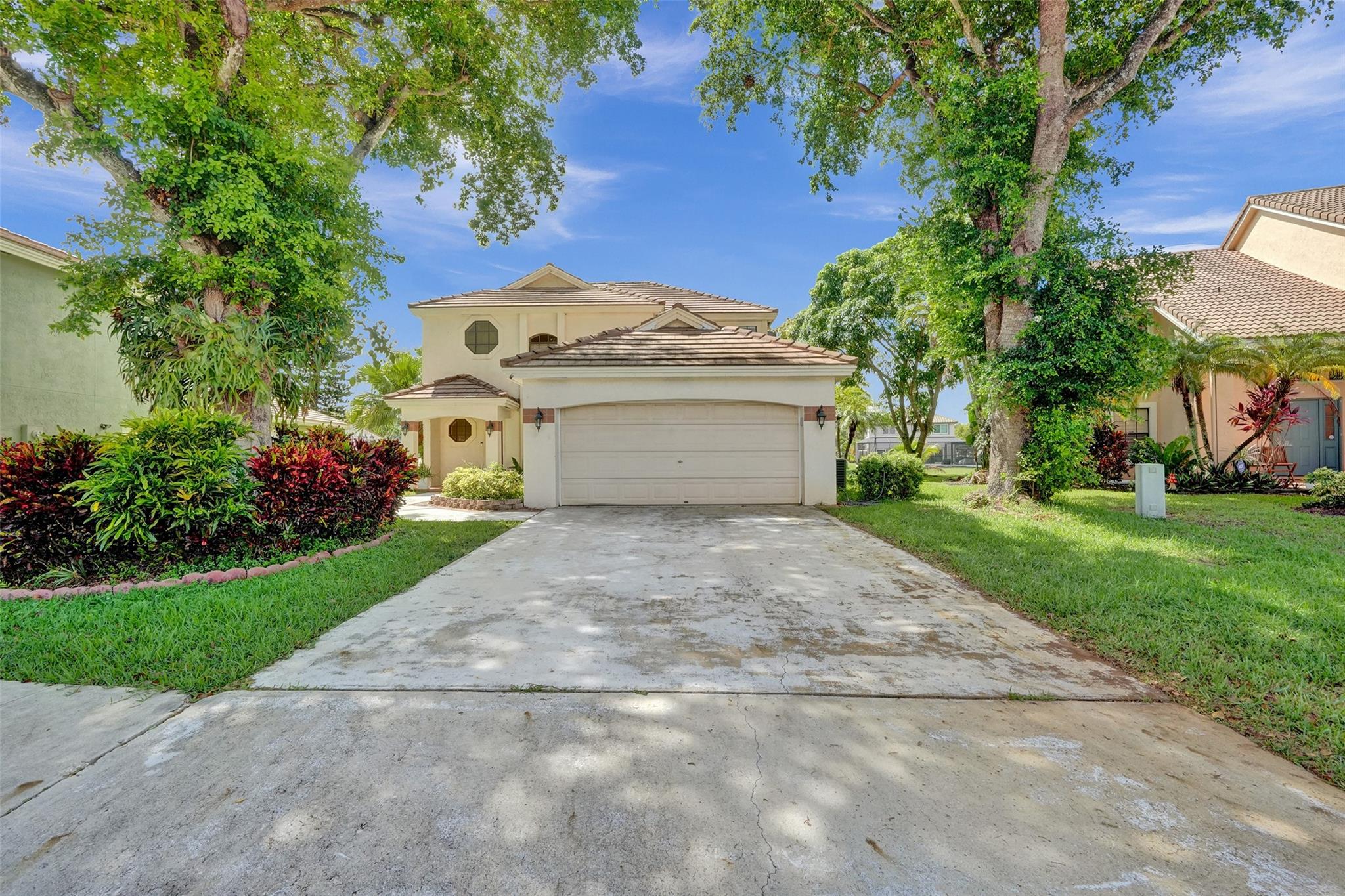 Bright & Spacious 2-story waterfront home in gated Sable Pass, nestled in a quiet cul-de-sac. This lovely 3BR/2.5BTH gem offers a large screened lanai with serene lake views, open living/dining areas, and a separate family room. The eat-in kitchen features granite counters, snack bar, and 2 pantries. ***UPSTAIRS: 3 spacious bedrooms; marble floors downstairs & wood floors on stairs and upstairs - NO CARPET; , split bedroom plan, and a huge master suite with walk-in closet, dual sinks, tub & shower. Tile downstairs, separate laundry room, 2-car garage + driveway. Top schools, close to 441, dining, shopping & more!