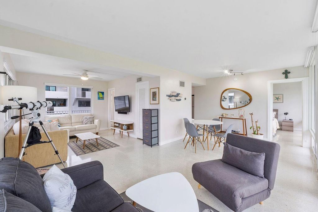 Photo of 1221 Hillsboro Mile #43b, Hillsboro Beach, FL 33062 (MLS # B26001762)